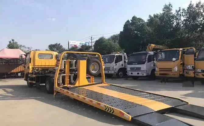 高唐汽车中途维修案例
